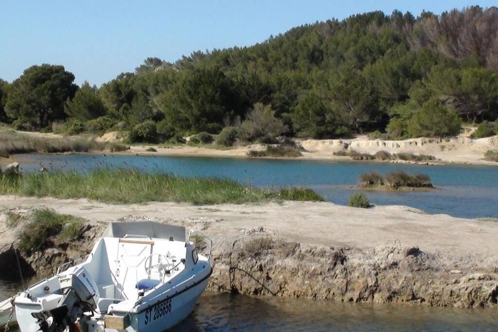 Appartement Calme Entre Terre Et Mer Proche Plage Fleury (Aude) Exterior foto